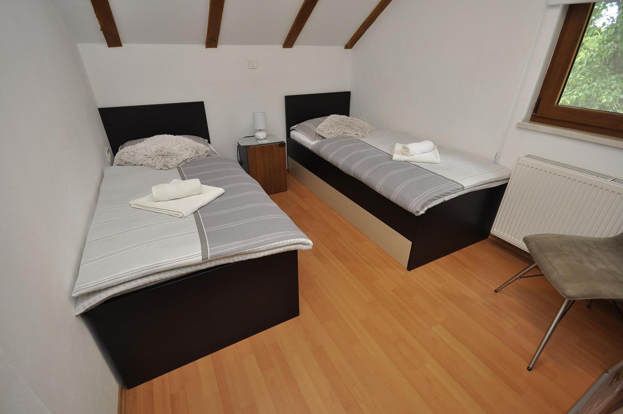 オトチャッツ Holiday House Marijaヴィラ エクステリア 写真